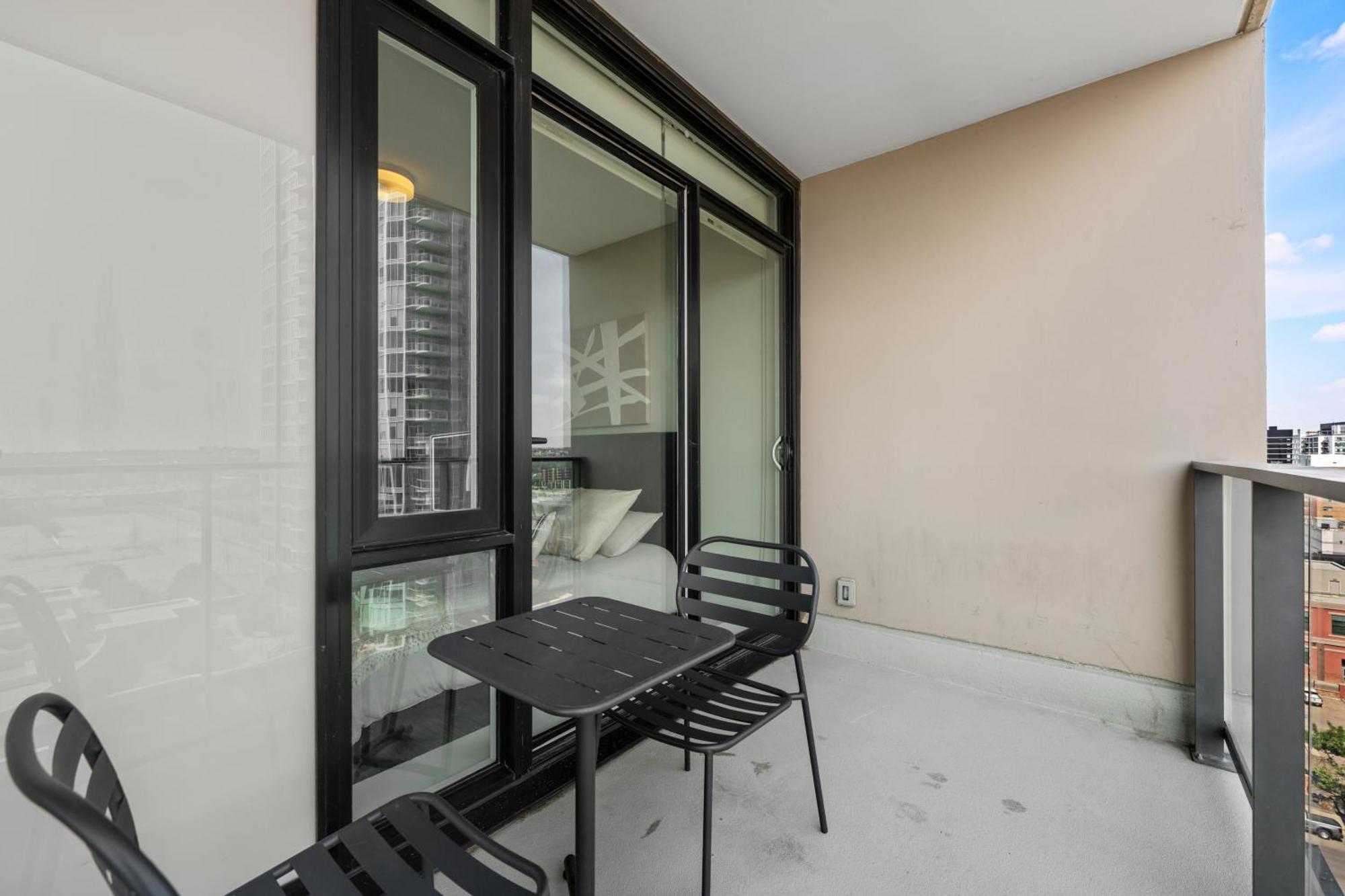 Modern Suite Calgary Downtown 5 Min Walk Stampede Eksteriør bilde