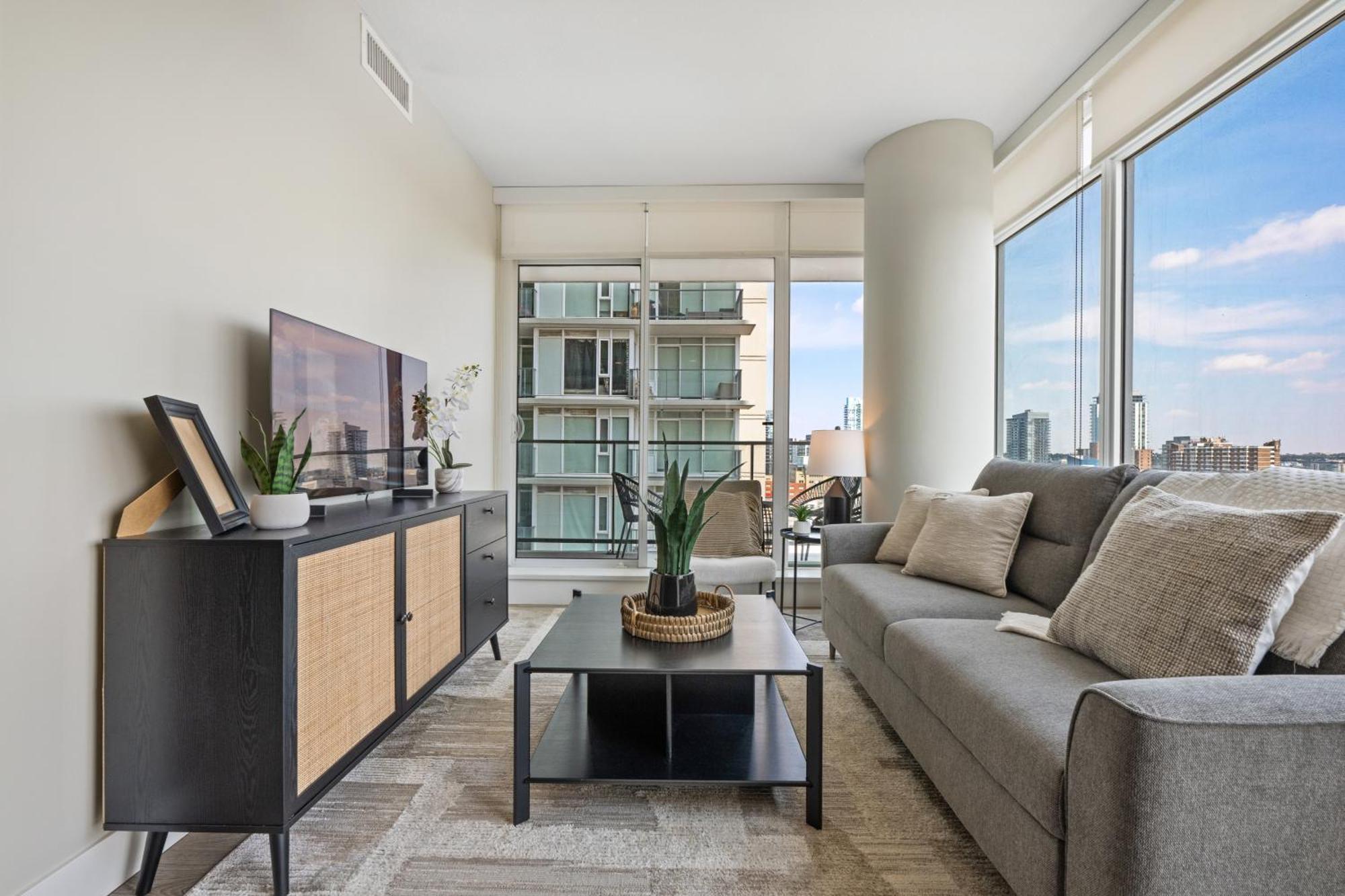 Modern Suite Calgary Downtown 5 Min Walk Stampede Eksteriør bilde