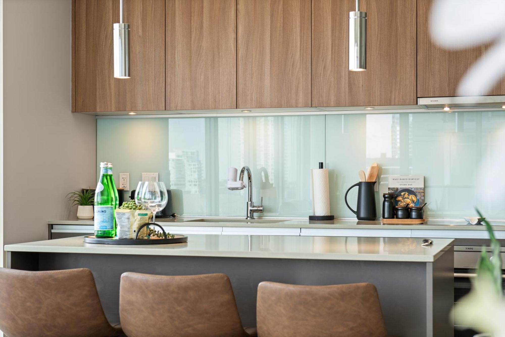 Modern Suite Calgary Downtown 5 Min Walk Stampede Eksteriør bilde